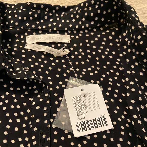 Urban Outfitters Black and White Dot Romper Size 2 - Picture 6 of 6